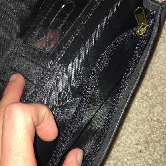 Target wallet - Picture 3 of 3